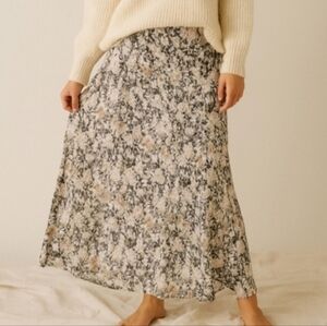 Vintage Floral Green Maxi Skirt Cottagecore Cream Medium